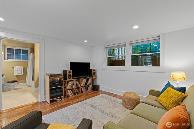 208 N Yakima, Tacoma, WA 98403 - living area featuring recessed lighting and wood finished floors