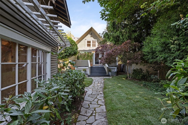208 N Yakima, Tacoma, WA 98403 - view of yard