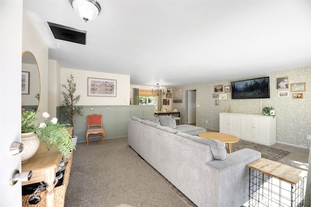 145 7th St, Gold Bar, WA 98251 - carpeted living room with wallpapered walls
