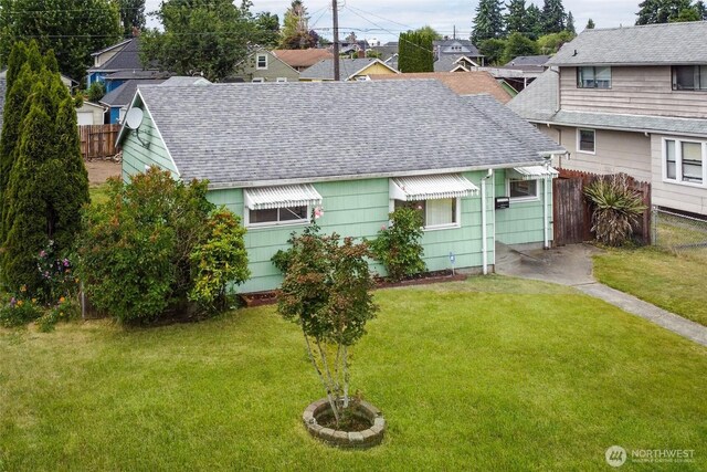 5030 S Park Ave S, Tacoma, WA 98408 - back of property with roof with shingles