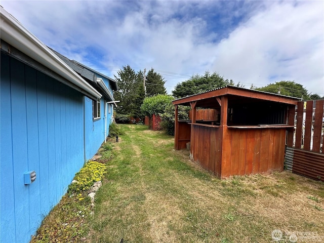 715 Copalis Beach Rd, Copalis Beach, WA 98535 - view of yard