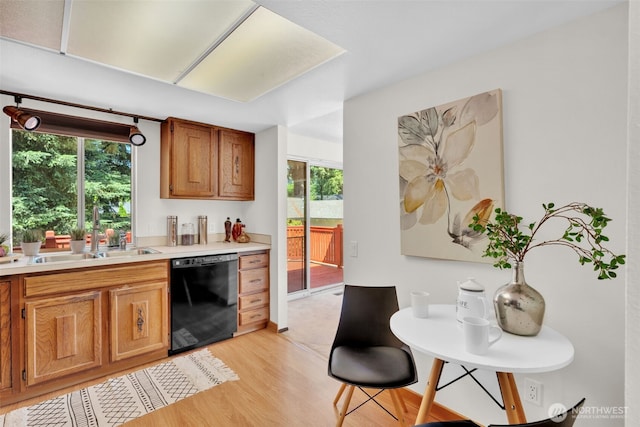 13009 111th Pl NE, Kirkland, WA 98034 - photo 20