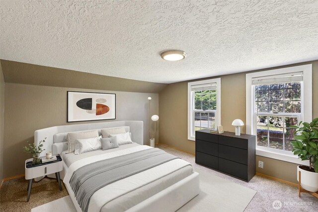 1425 N 1st Ave, Kelso, WA 98626 - bedroom featuring carpet and a textured ceiling