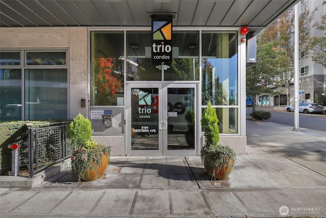 3104 Western Ave Unit 610, Seattle, WA 98121 - entrance to property featuring french doors