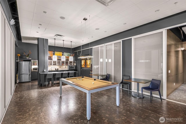 3104 Western Ave Unit 610, Seattle, WA 98121 - recreation room with a drop ceiling and billiards