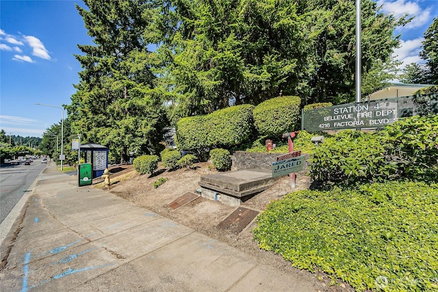 4164 Factoria Blvd SE Unit B11, Bellevue, WA 98006 - view of yard