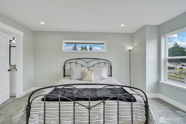 6410 S Fife St, Tacoma, WA 98409 - bedroom featuring light carpet, recessed lighting, and ensuite bathroom