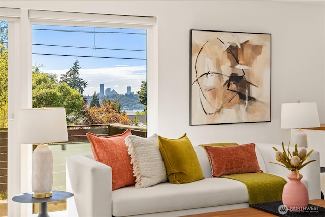 2434 64th Ave SE, Mercer Island, WA 98040 - living area with plenty of natural light