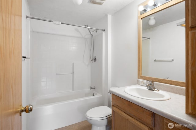 101 Twin Lakes Rd, Cle Elum, WA 98922 - bathroom featuring vanity and washtub / shower combination
