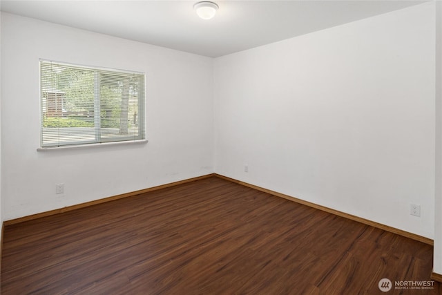 101 Twin Lakes Rd, Cle Elum, WA 98922 - unfurnished room featuring dark wood-style flooring and baseboards