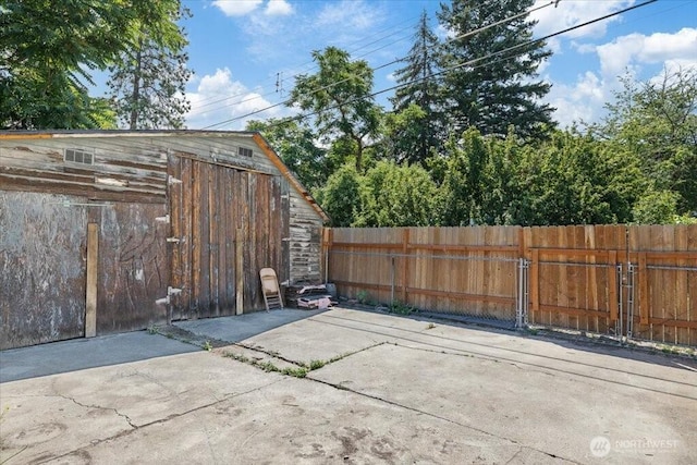 524 E 9th Ave, Spokane, WA 99202 - view of patio