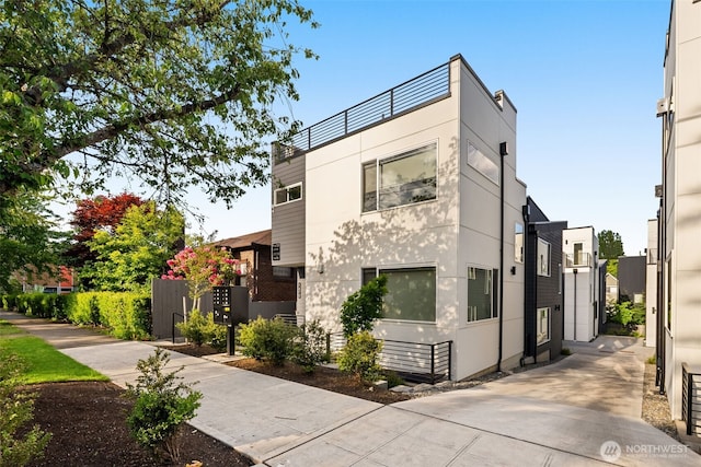 1470B 21st Ave, Seattle, WA 98122 - photo 1