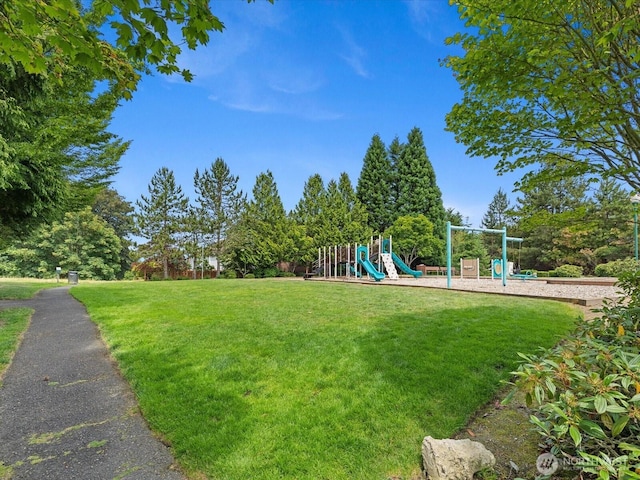 12732 69th Dr SE, Snohomish, WA 98296 - view of green lawn