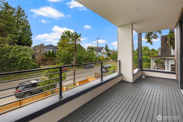 4529 S Orcas St, Seattle, WA 98118 - view of balcony