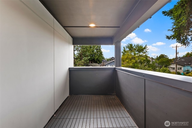 4529 S Orcas St, Seattle, WA 98118 - view of balcony