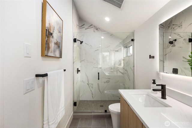 4525 S Orcas St, Seattle, WA 98118 - full bathroom with a marble finish shower and vanity