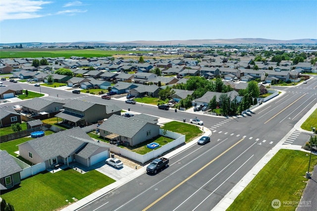 925 S 11th Ave, Othello, WA 99344 - aerial view of residential area featuring a mountain backdrop