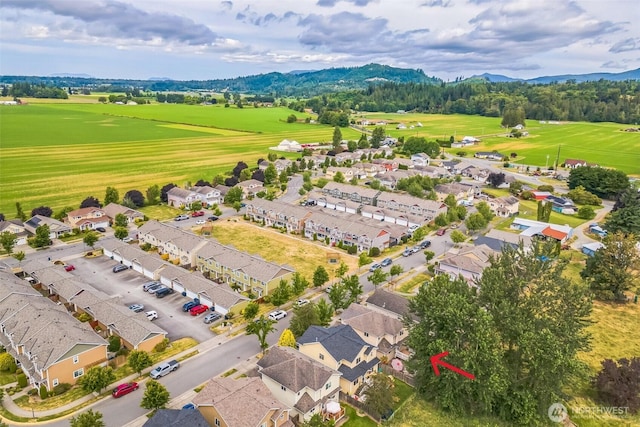 323 Helen St, Sedro Woolley, WA 98284 - bird's eye view of a mountainous background and a golf course