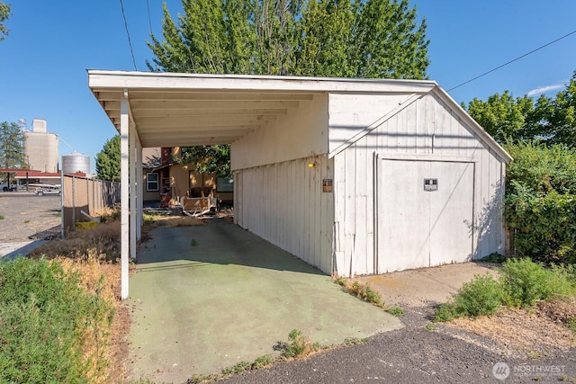 225 Basin St SW, Ephrata, WA 98823 - view of outdoor structure featuring a carport