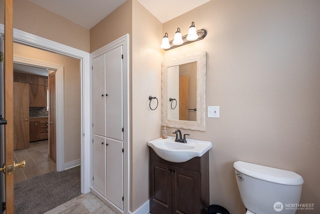 225 Basin St SW, Ephrata, WA 98823 - bathroom featuring vanity and toilet