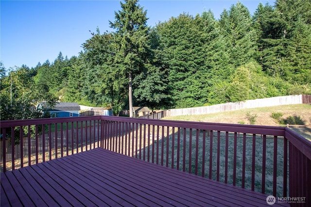 5814 Braywood Ln SE, Olympia, WA 98513 - wooden deck with a fenced backyard