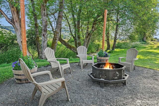3146 State Route 508, Onalaska, WA 98570 - view of yard featuring an outdoor fire pit