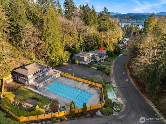 16932 NE 2nd Pl, Bellevue, WA 98008 - aerial view of a pool and a water and mountain view