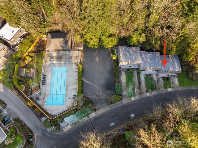 16932 NE 2nd Pl, Bellevue, WA 98008 - bird's eye view of a pool area