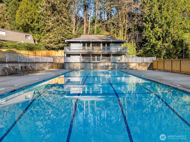 16932 NE 2nd Pl, Bellevue, WA 98008 - community pool with a patio area