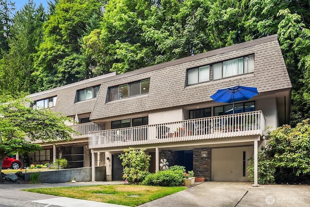 16932 NE 2nd Pl, Bellevue, WA 98008 - view of front of home featuring mansard roof
