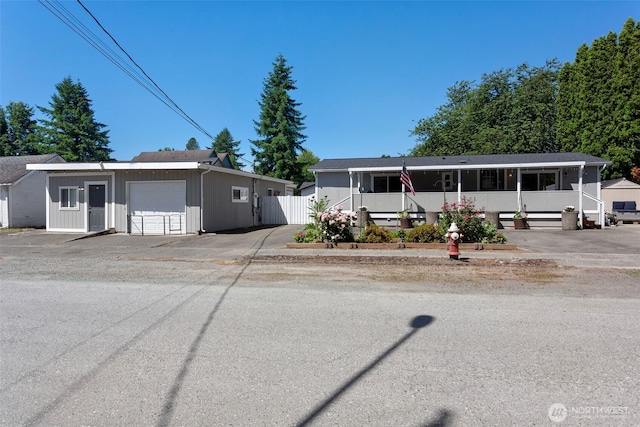 207 6th St, Sultan, WA 98294 - view of front of property featuring a garage