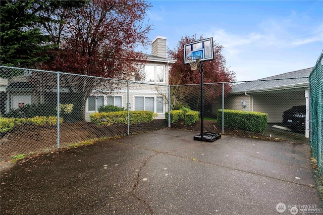 11130 SE 208th St Unit N101, Kent, WA 98031 - view of sport court