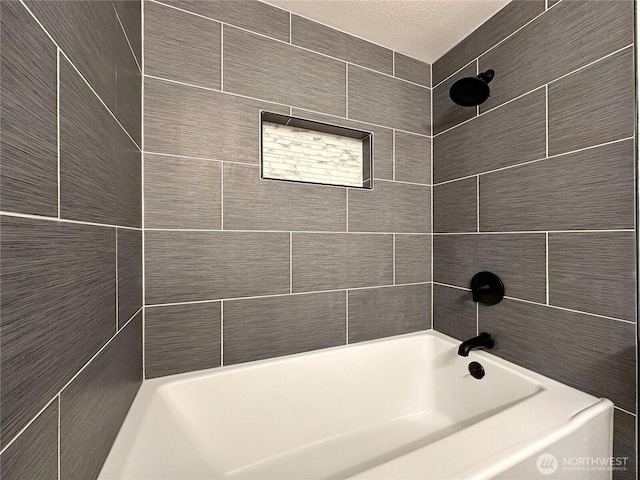 11811 93rd Ln NE Unit 102, Kirkland, WA 98034 - bathroom with shower / bath combination