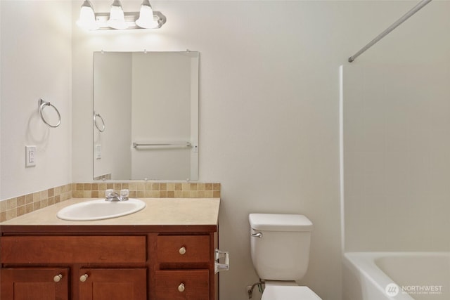 8305 54th Ct SE, Lacey, WA 98513 - bathroom with vanity and shower / bath combination