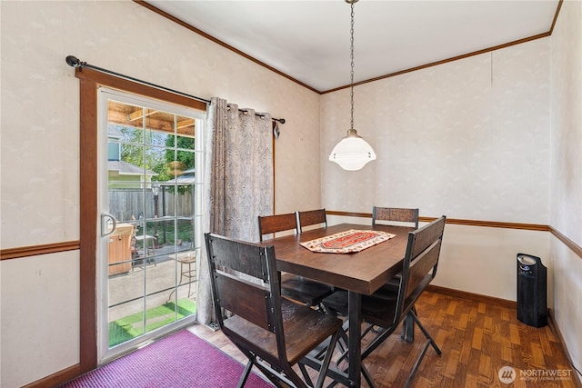 701 13th St SE, Puyallup, WA 98372 - dining room with ornamental molding and wood finished floors