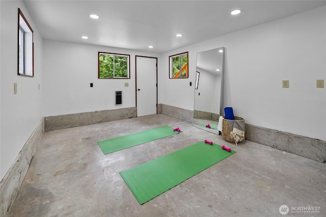 317NW 177th St, Shoreline, WA 98177 - exercise area with recessed lighting