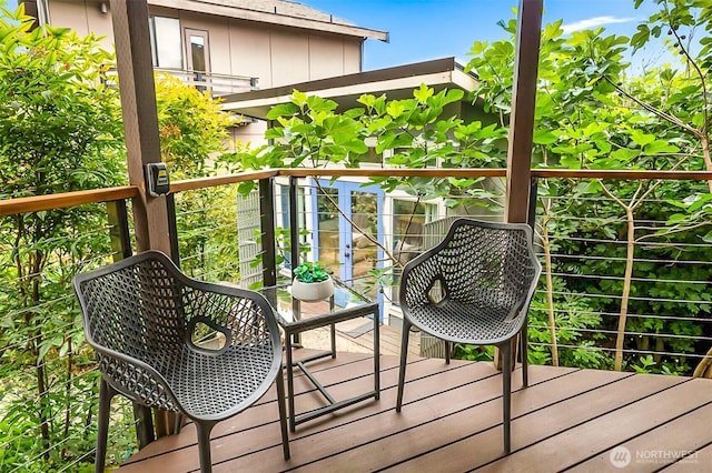 3406 SW Manning St, Seattle, WA 98126 - view of wooden terrace