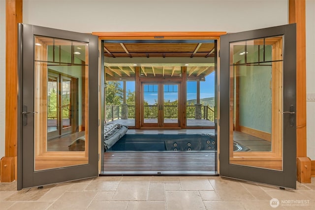 991 Lakeview St, Bellingham, WA 98229 - entryway featuring stone tile floors