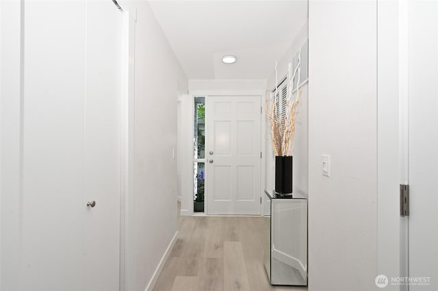 10263 NE 129th Ln, Kirkland, WA 98034 - corridor with light wood finished floors and baseboards