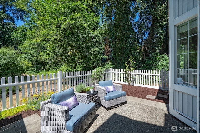 10263 NE 129th Ln, Kirkland, WA 98034 - view of patio / terrace