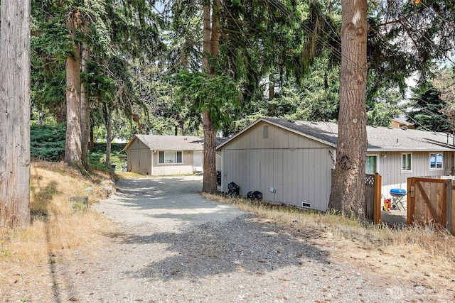 6610 S Madison St, Tacoma, WA 98409 - ranch-style house with driveway