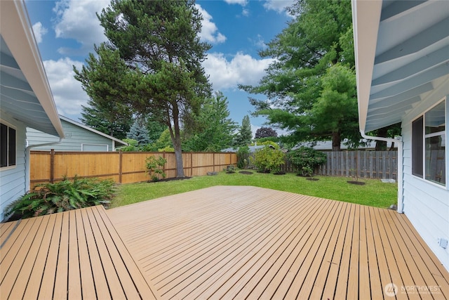 8808 NE 139th St, Kirkland, WA 98034 - wooden deck with a fenced backyard