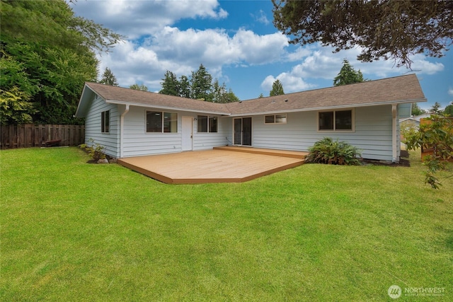 8808 NE 139th St, Kirkland, WA 98034 - rear view of property with a deck