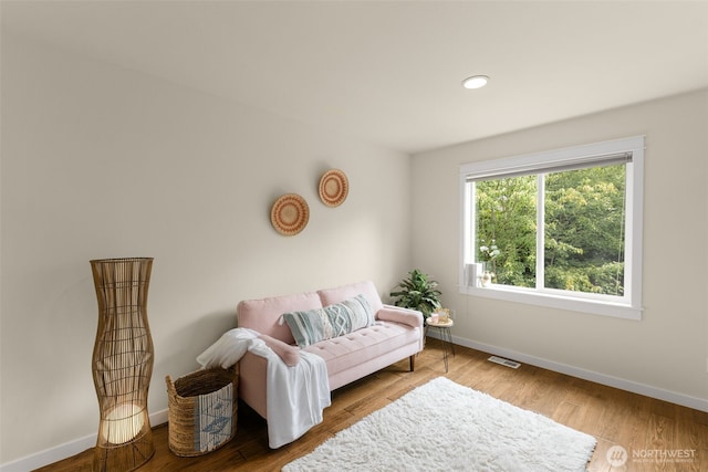 3414 SE 223rd Ave, Sammamish, WA 98075 - living area with wood finished floors