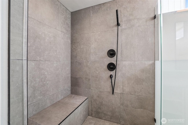 805 Taylor Ave N Unit D, Seattle, WA 98109 - full bathroom featuring tiled shower