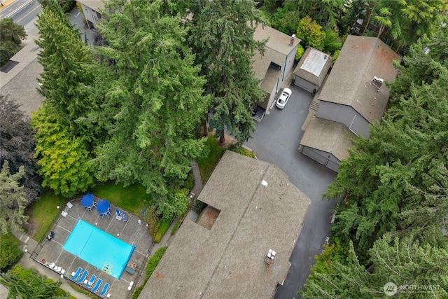 13573 Linden Ave N Unit 302, Seattle, WA 98133 - drone / aerial view