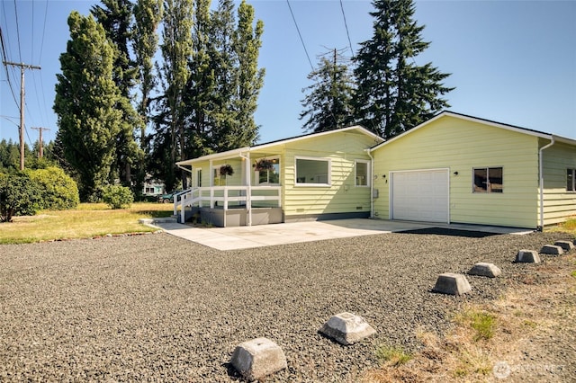 408 N 11th St, Elma, WA 98541 - single story home featuring an attached garage, driveway, and a patio area