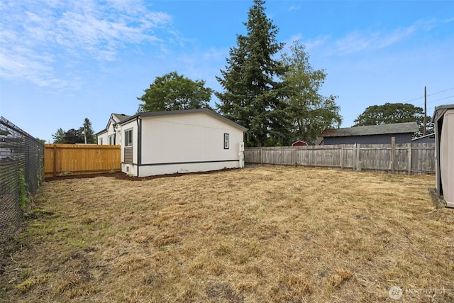 1322 Crescent Ave, Centralia, WA 98531 - view of fenced backyard