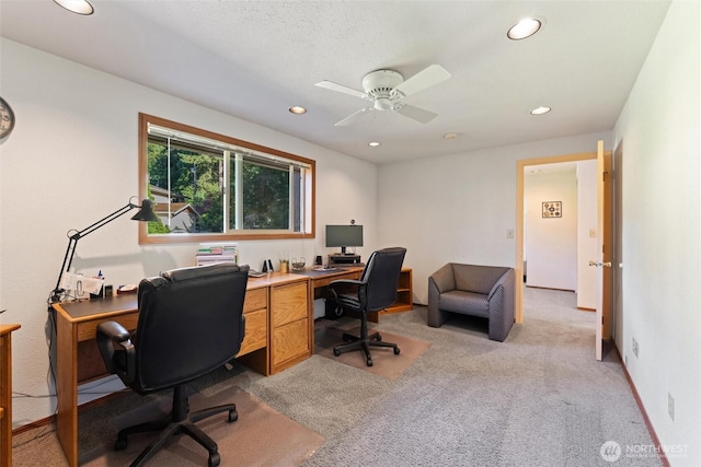 17310 Palatine Ave N, Shoreline, WA 98133 - home office with light colored carpet, a ceiling fan, and recessed lighting