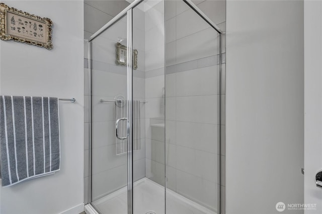 8537 22nd Pl NE, Seattle, WA 98115 - full bathroom featuring a stall shower